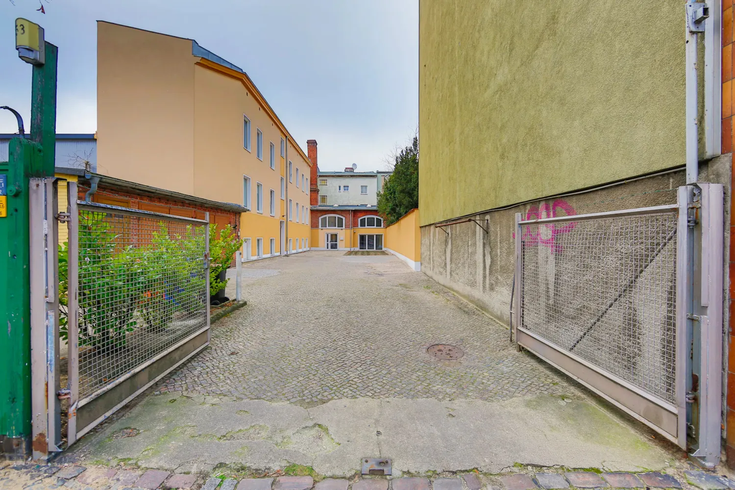 Shared room with 15 m² in Berlin – Photo 5