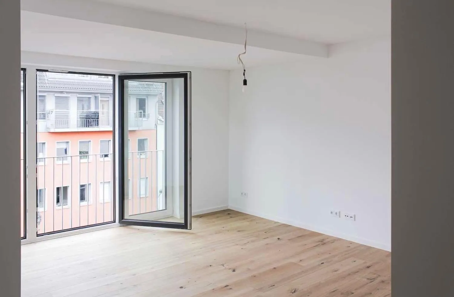 2 Zimmer Wohnung mit 59 m² in Köln – Bild 2
