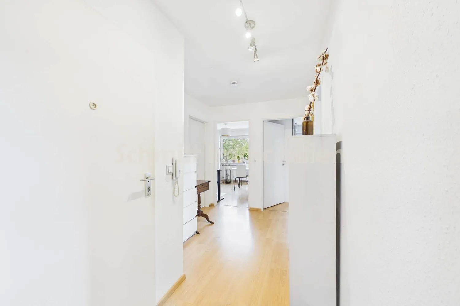2 Zimmer Wohnung mit 56 m² in Frankfurt am Main – Bild 6