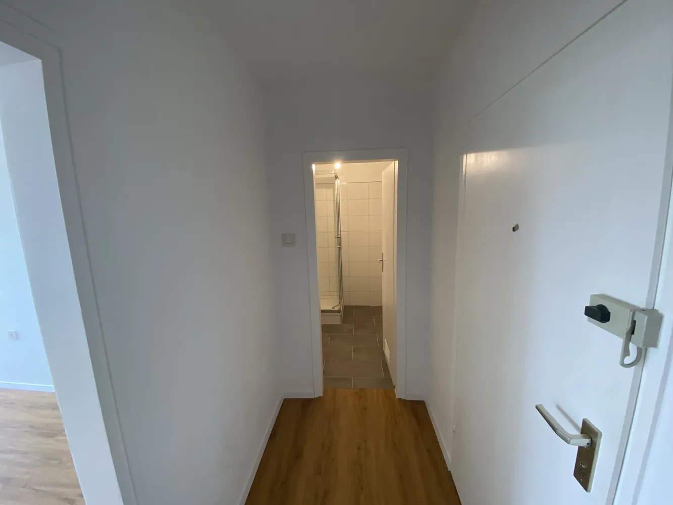2 Zimmer Wohnung mit 52 m² in München – Bild 3