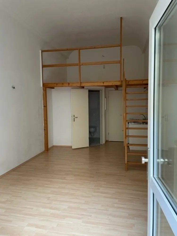 1 Zimmer Wohnung mit 25 m² in Halle (Saale) – Bild 1