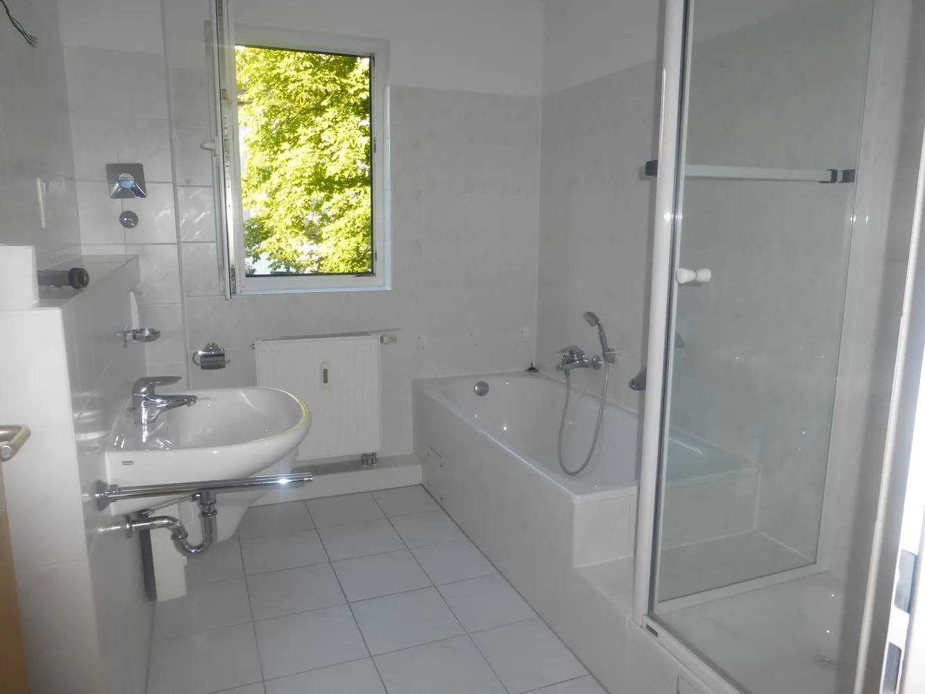 2 Zimmer Wohnung mit 67 m² in Neuss – Bild 3