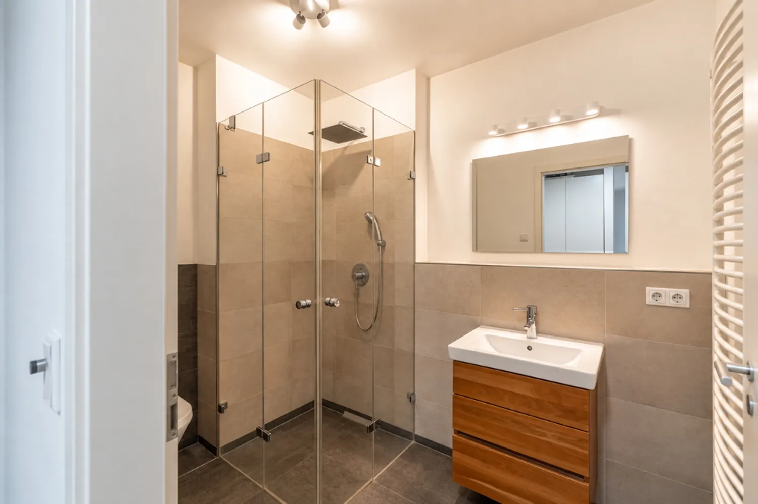 2 room apartment with 73 m² in Ludwigshafen am Rhein – Photo 9