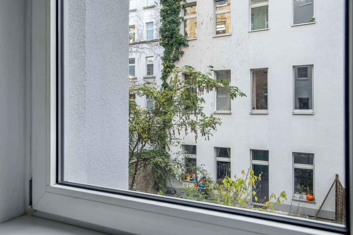 2 Zimmer Wohnung mit 55 m² in Berlin – Bild 7