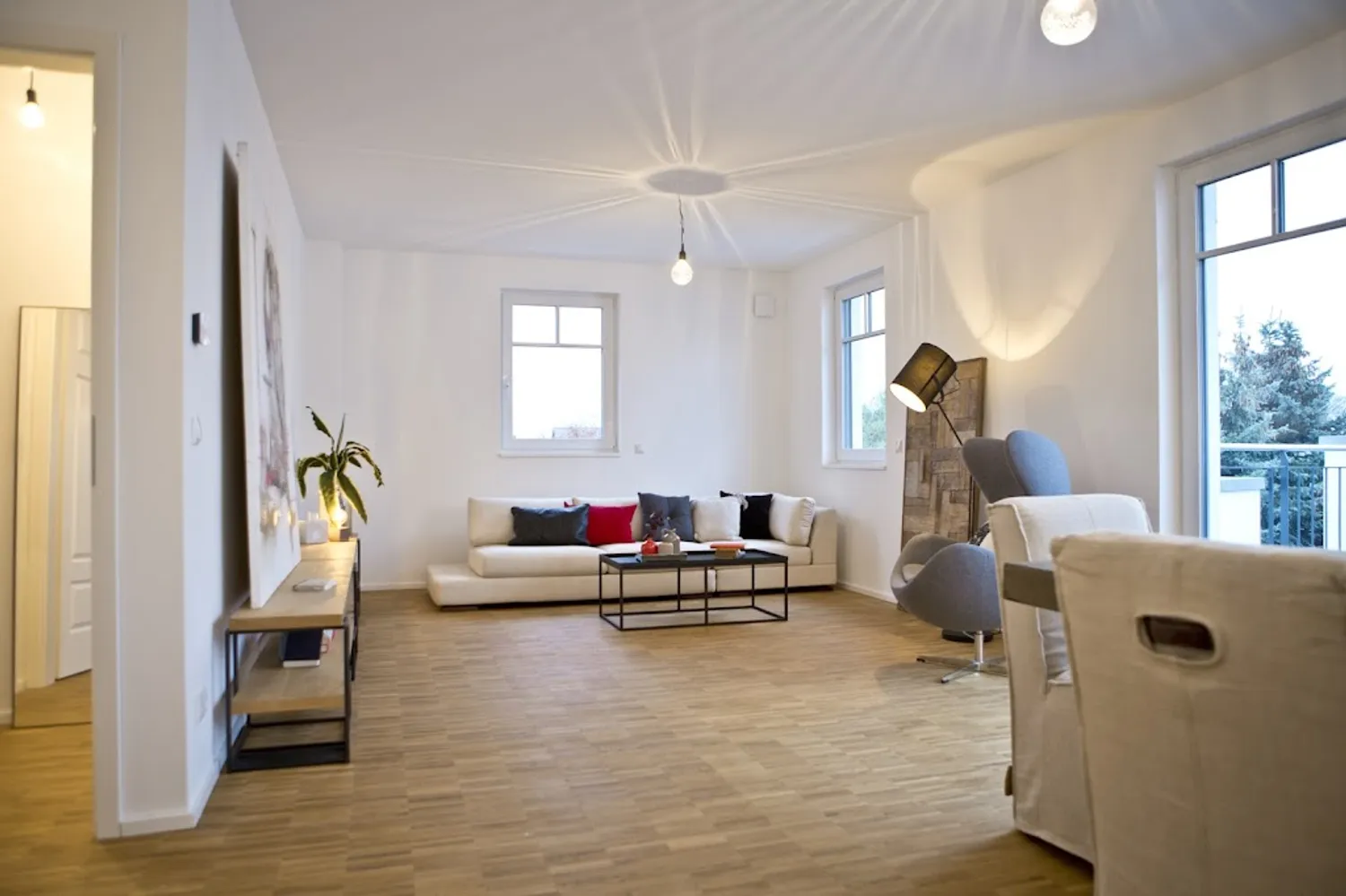 4 Zimmer Wohnung mit 195 m² in Wedel – Bild 1