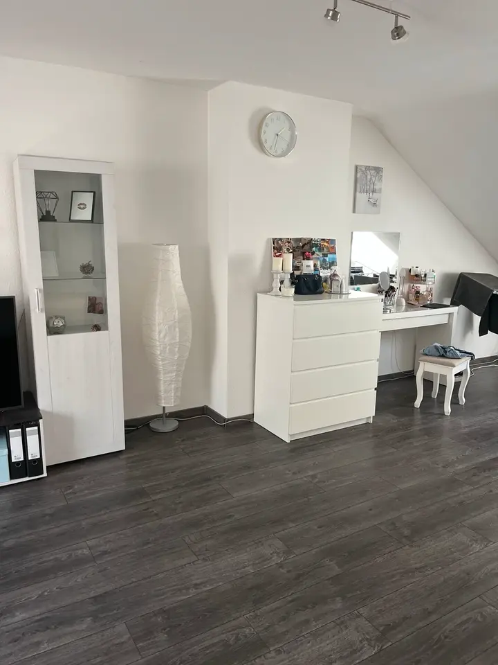 1 Zimmer Wohnung mit 60 m² in Hürth – Bild 3