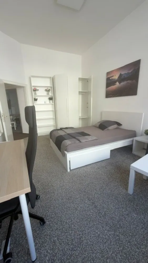 2 Zimmer Wohnung mit 64 m² in Düsseldorf – Bild 3