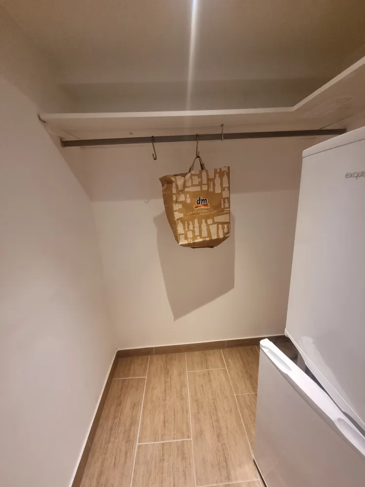 1 Zimmer Wohnung mit 35 m² in Frankfurt am Main – Bild 6
