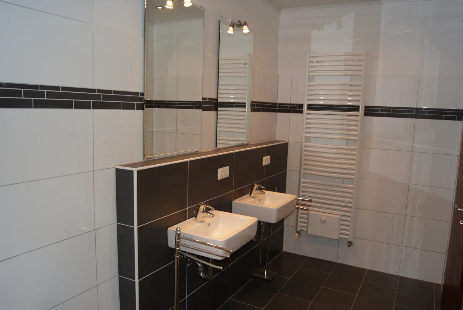 3 Zimmer Wohnung mit 100 m² in Augsburg – Bild 1