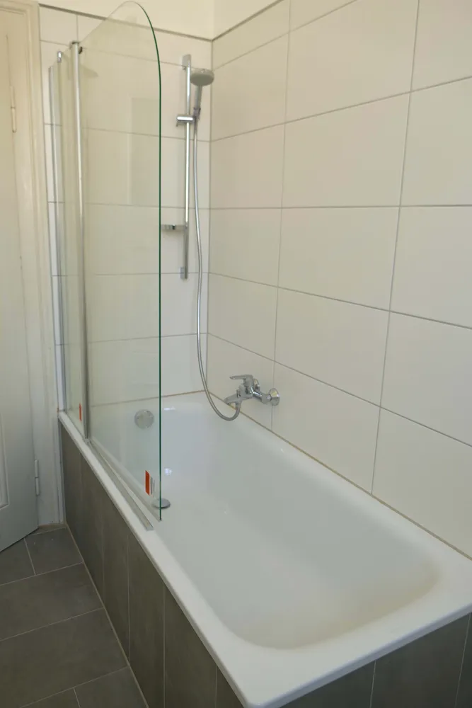2 Zimmer Wohnung mit 104 m² in Karlsruhe – Bild 1