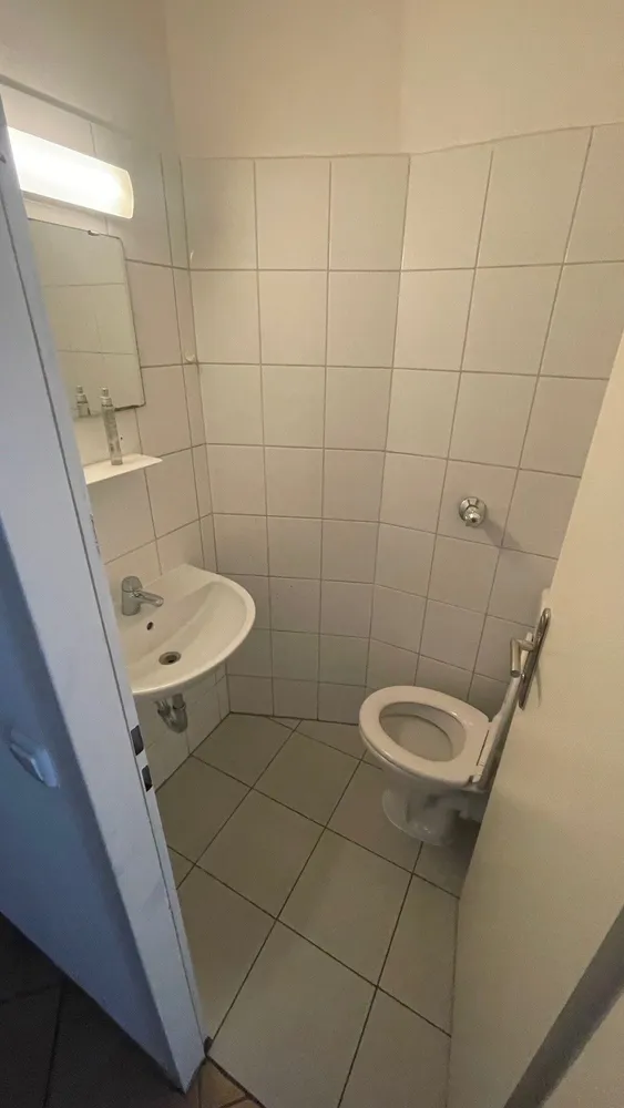 1 Zimmer Wohnung mit 15 m² in Frankfurt am Main – Bild 4