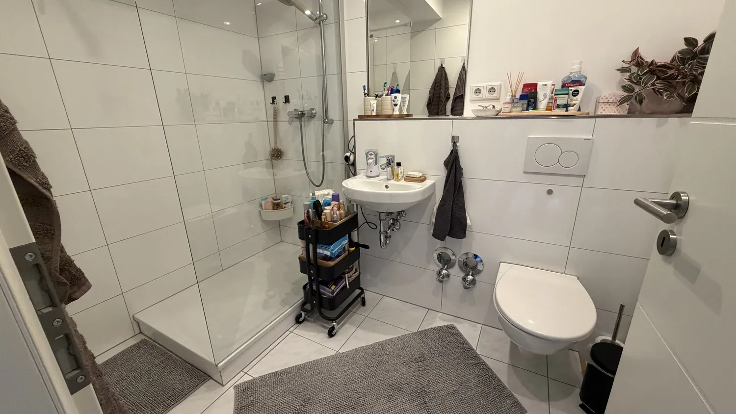 2 Zimmer Wohnung mit 60 m² in Krefeld – Bild 4