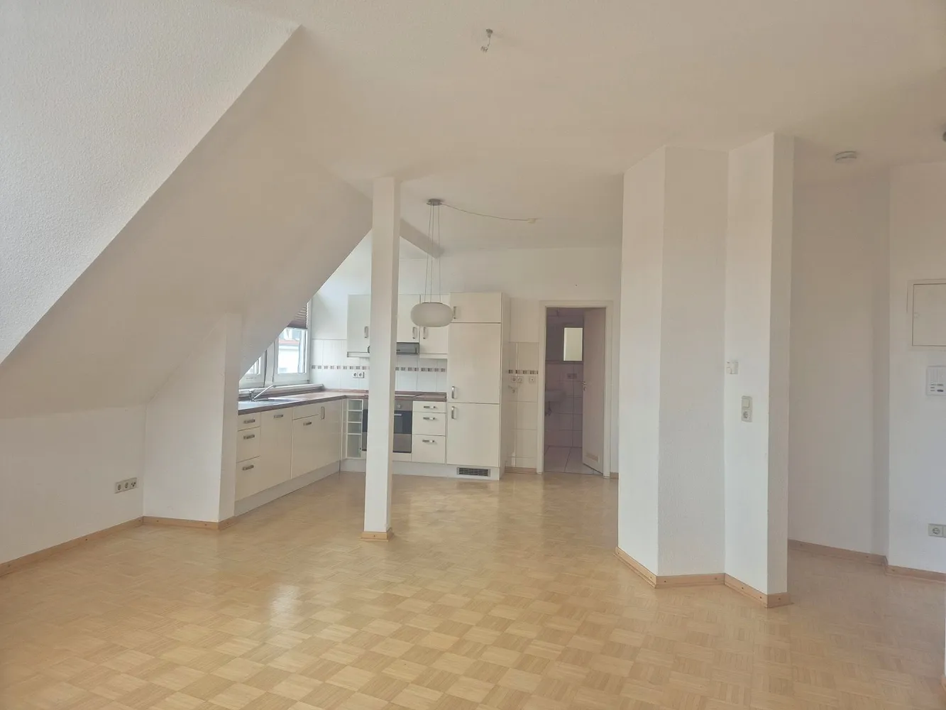 2 Zimmer Wohnung mit 55 m² in Hannover – Bild 5