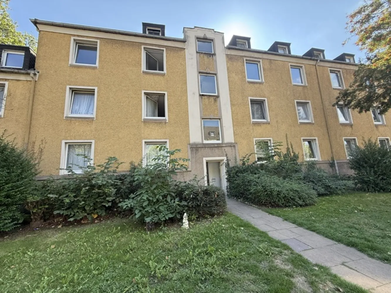 3 room apartment with 63 m² in Duisburg – Photo 1