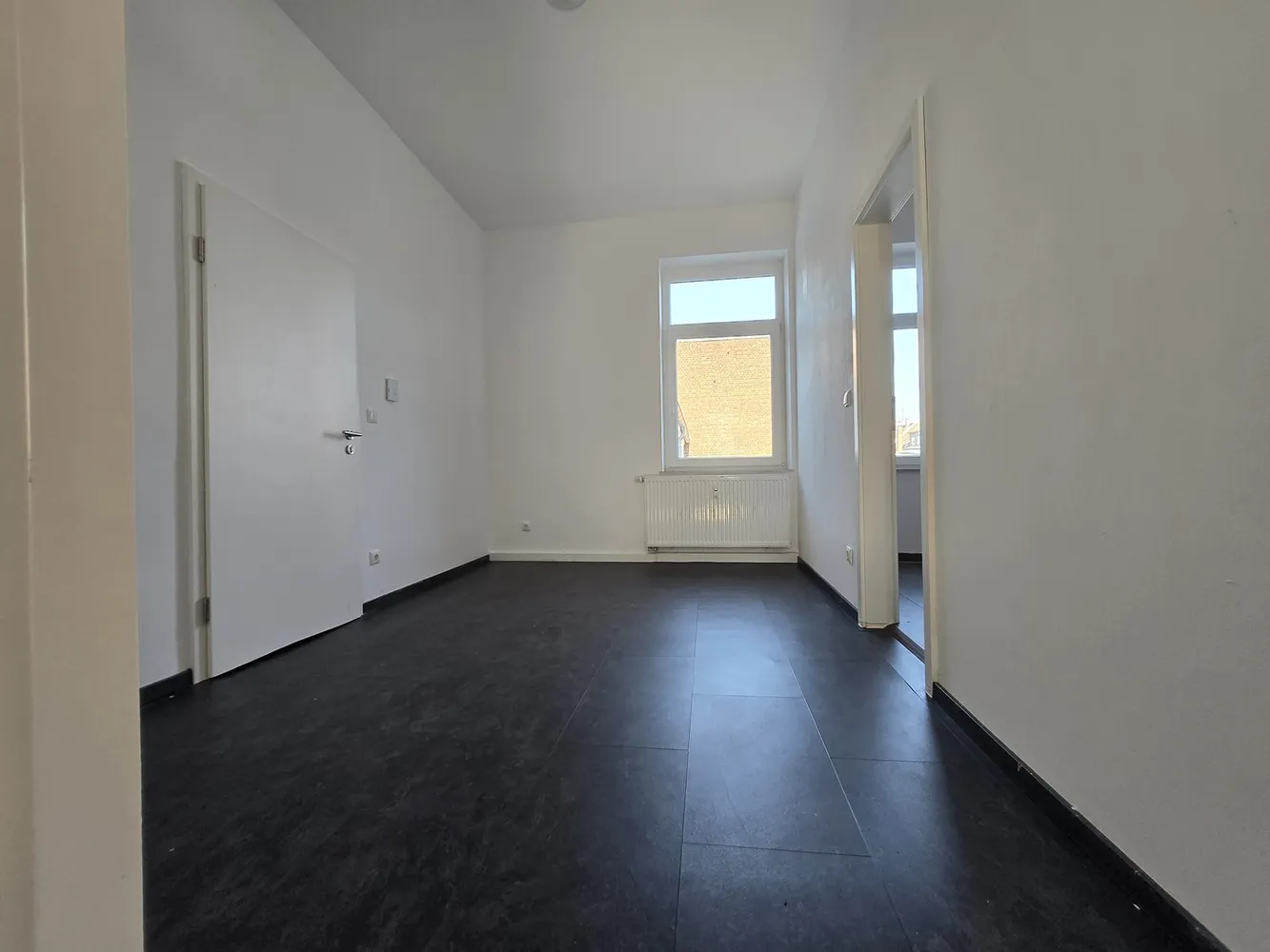 3 Zimmer Wohnung mit 94 m² in Duisburg – Bild 1
