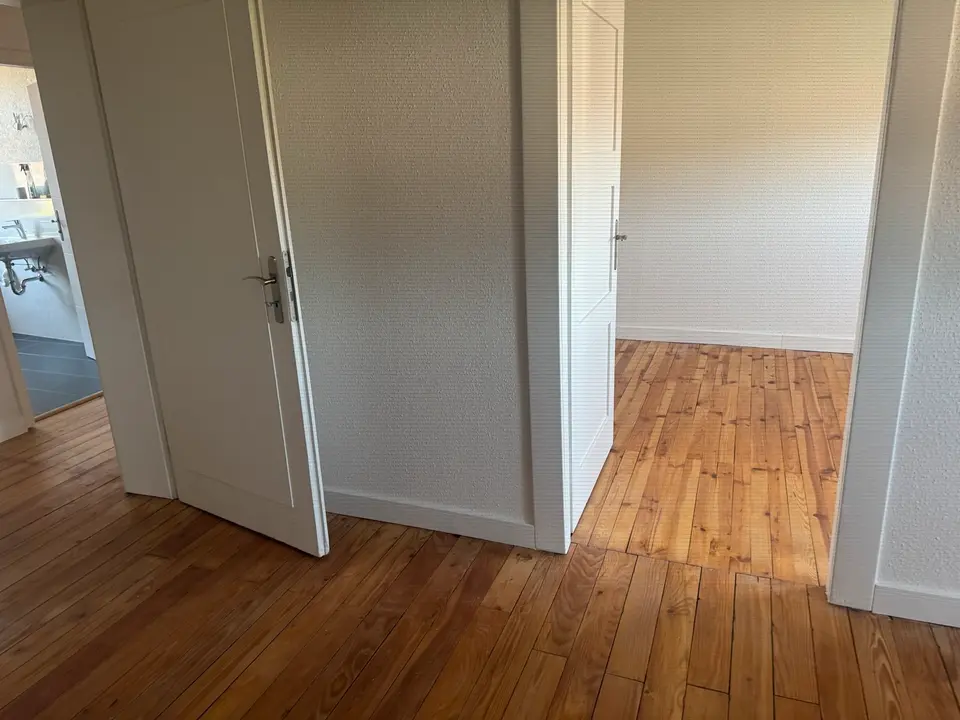 5 Zimmer Wohnung mit 120 m² in Saarbrücken – Bild 9