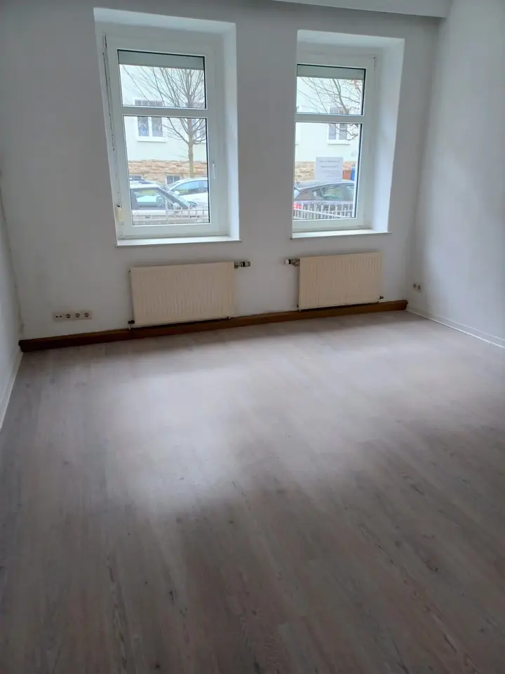 2 Zimmer Wohnung mit 60 m² in Zeitz – Bild 2