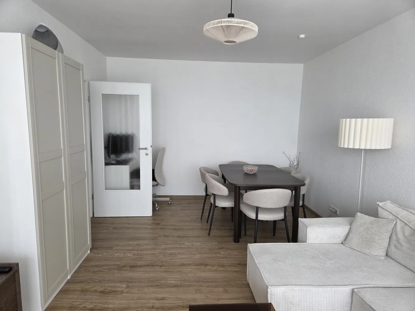 2 Zimmer Wohnung mit 53 m² in Köln – Bild 4