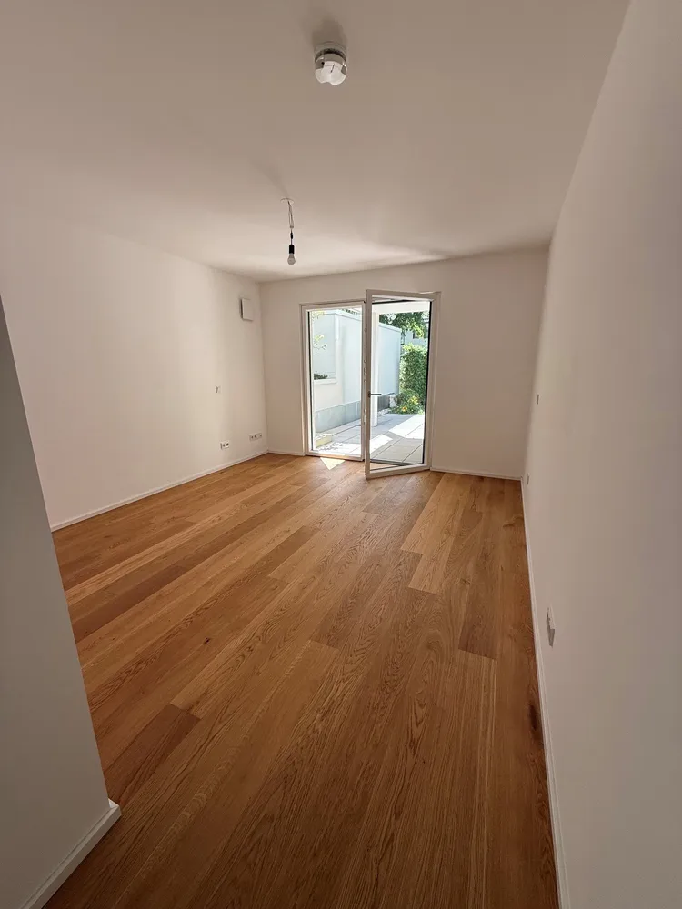2 Zimmer Wohnung mit 92 m² in München – Bild 10