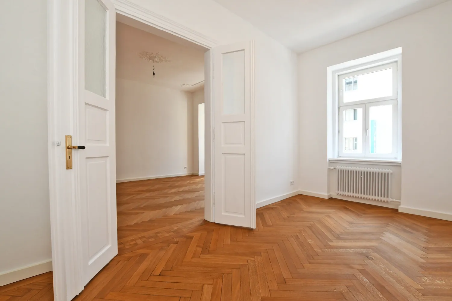 5 Zimmer Wohnung mit 148 m² in München – Bild 4