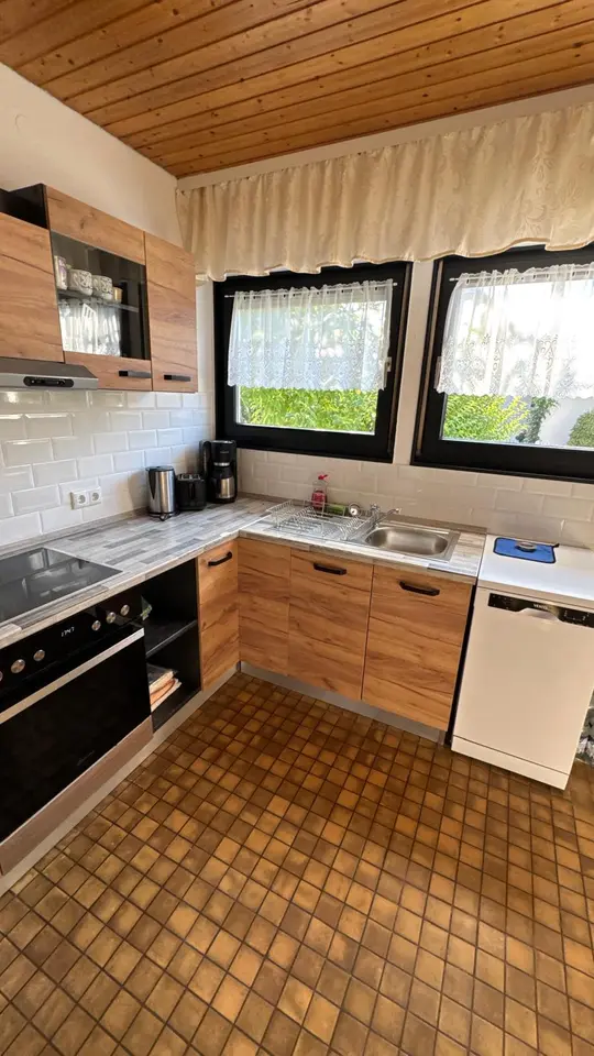 8 Zimmer Wohnung mit 130 m² in Ingolstadt – Bild 2