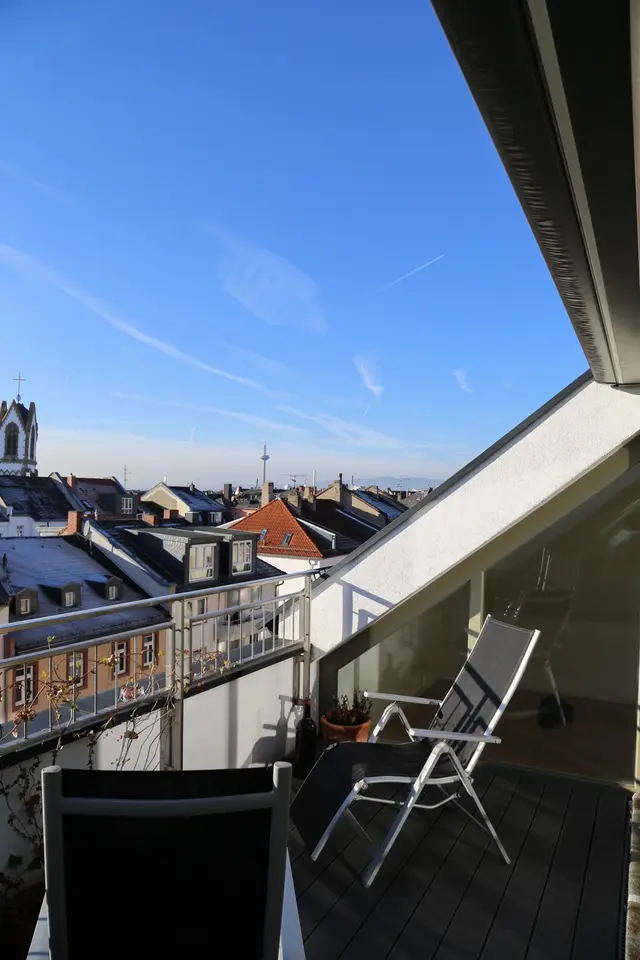 4 Zimmer Wohnung mit 125 m² in Frankfurt am Main – Bild 6