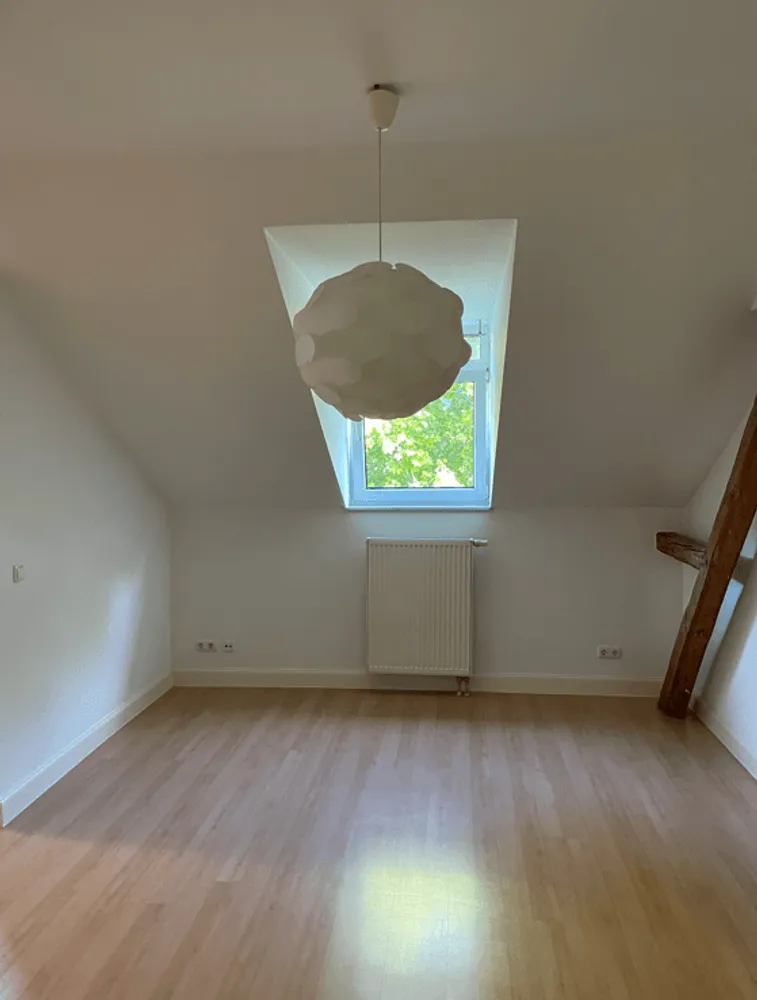 2 Zimmer Wohnung mit 76 m² in Wiesbaden – Bild 5