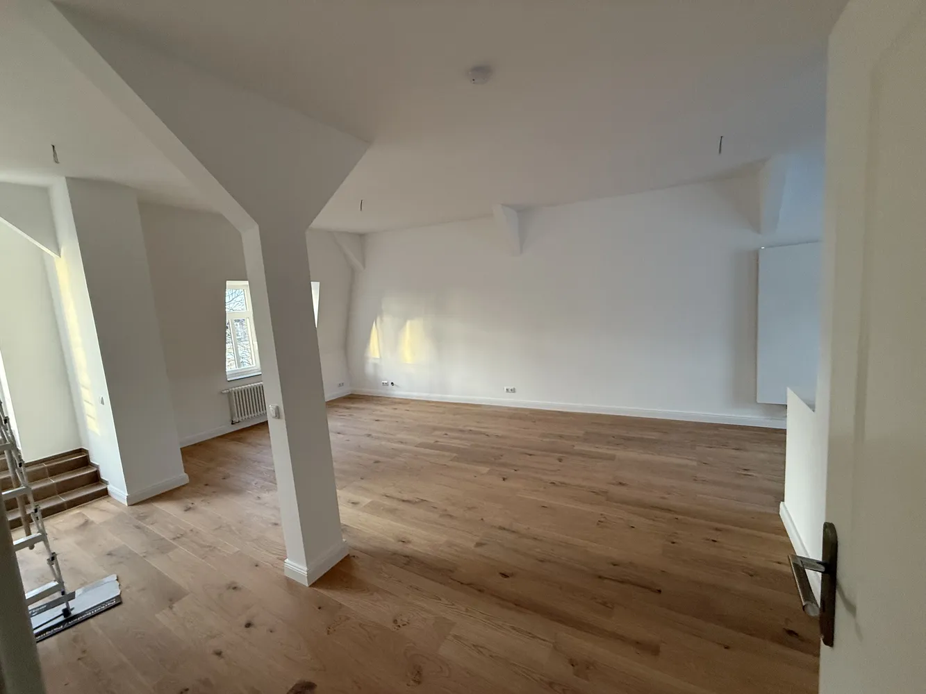 5 Zimmer Wohnung mit 148 m² in Halle (Saale) – Bild 3
