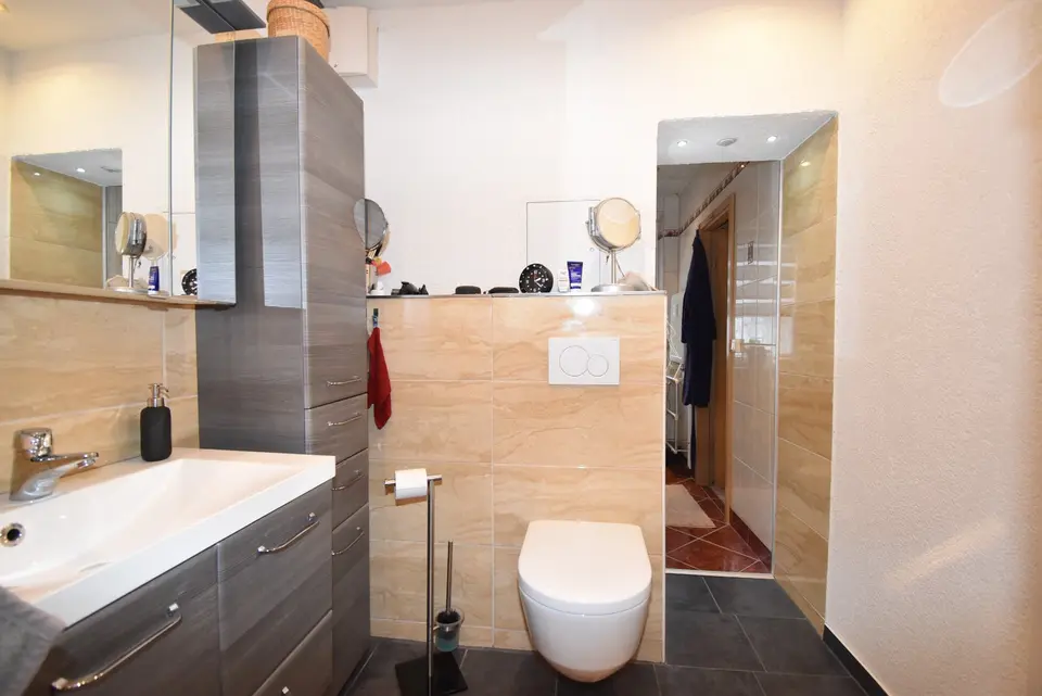 3 Zimmer Wohnung mit 92 m² in Suhl – Bild 4