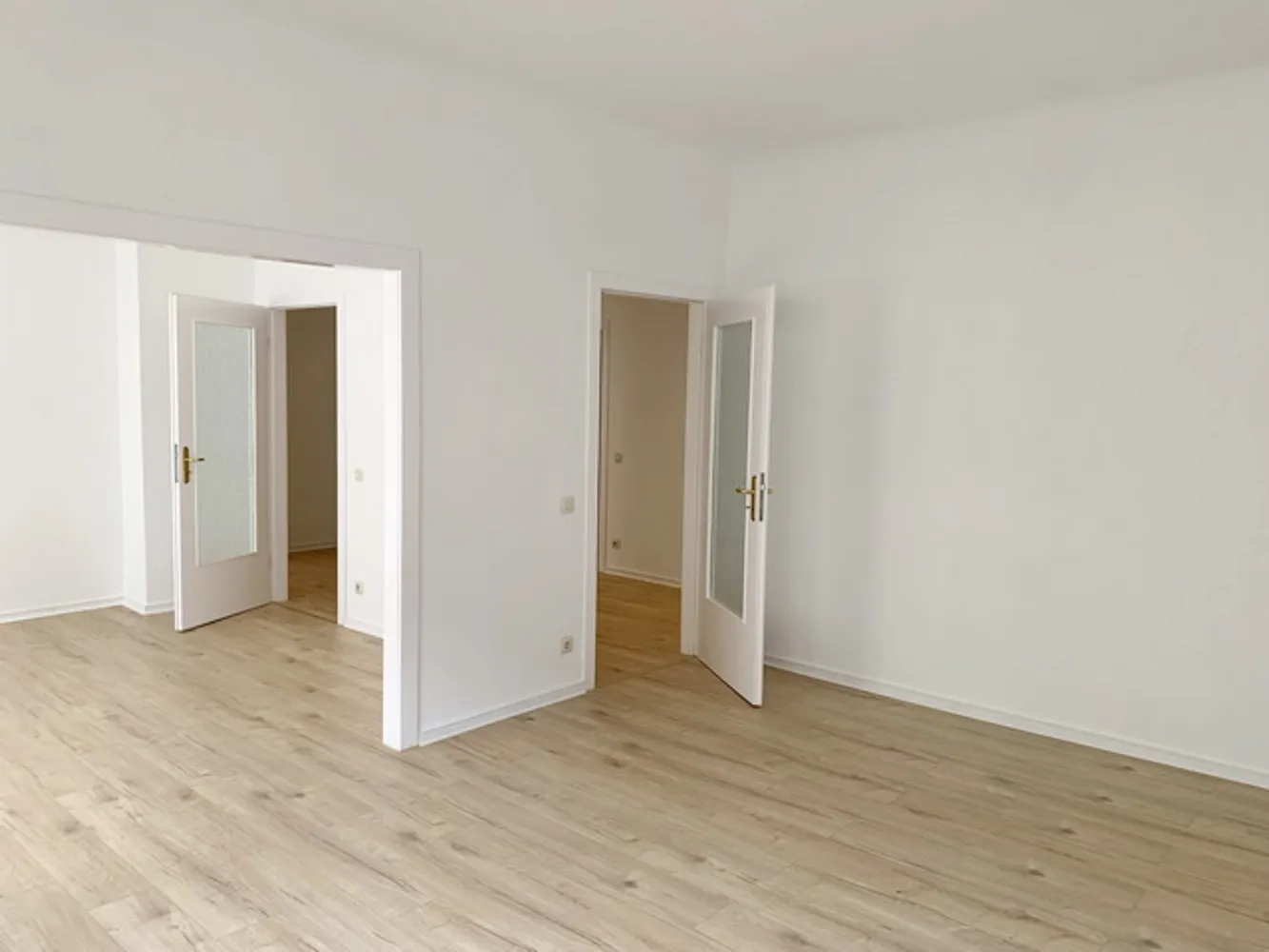 4 Zimmer Wohnung mit 102 m² in Düsseldorf – Bild 6