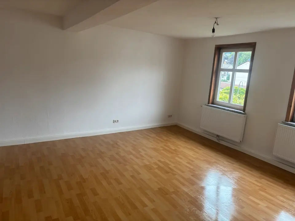 7 Zimmer Wohnung mit 141 m² in Eschwege – Bild 6