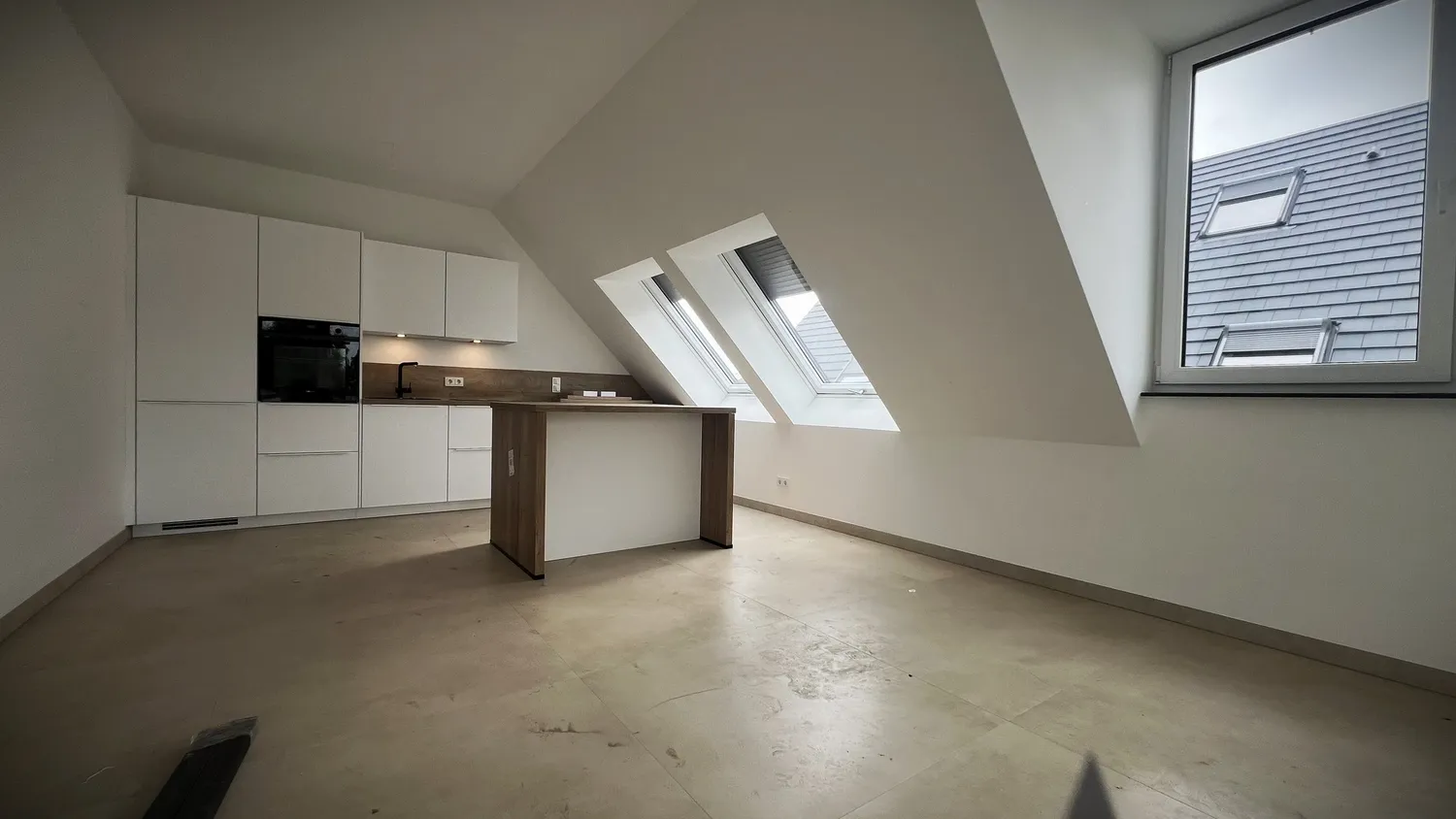 2 Zimmer Wohnung mit 68 m² in Düsseldorf – Bild 1