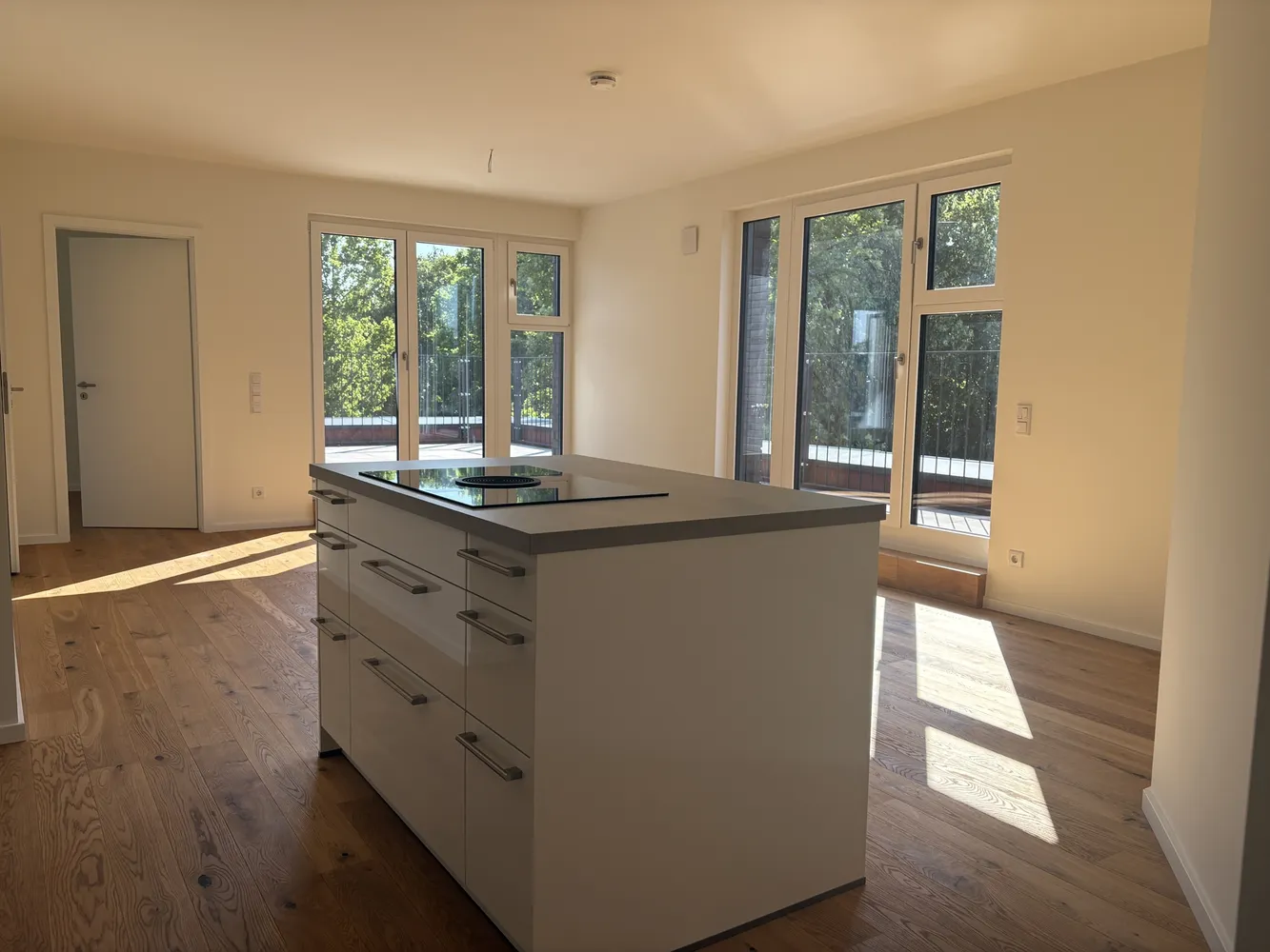 4 Zimmer Wohnung mit 127 m² in Berlin – Bild 2
