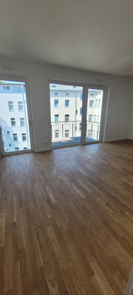 3 Zimmer Wohnung mit 97 m² in Berlin – Bild 3