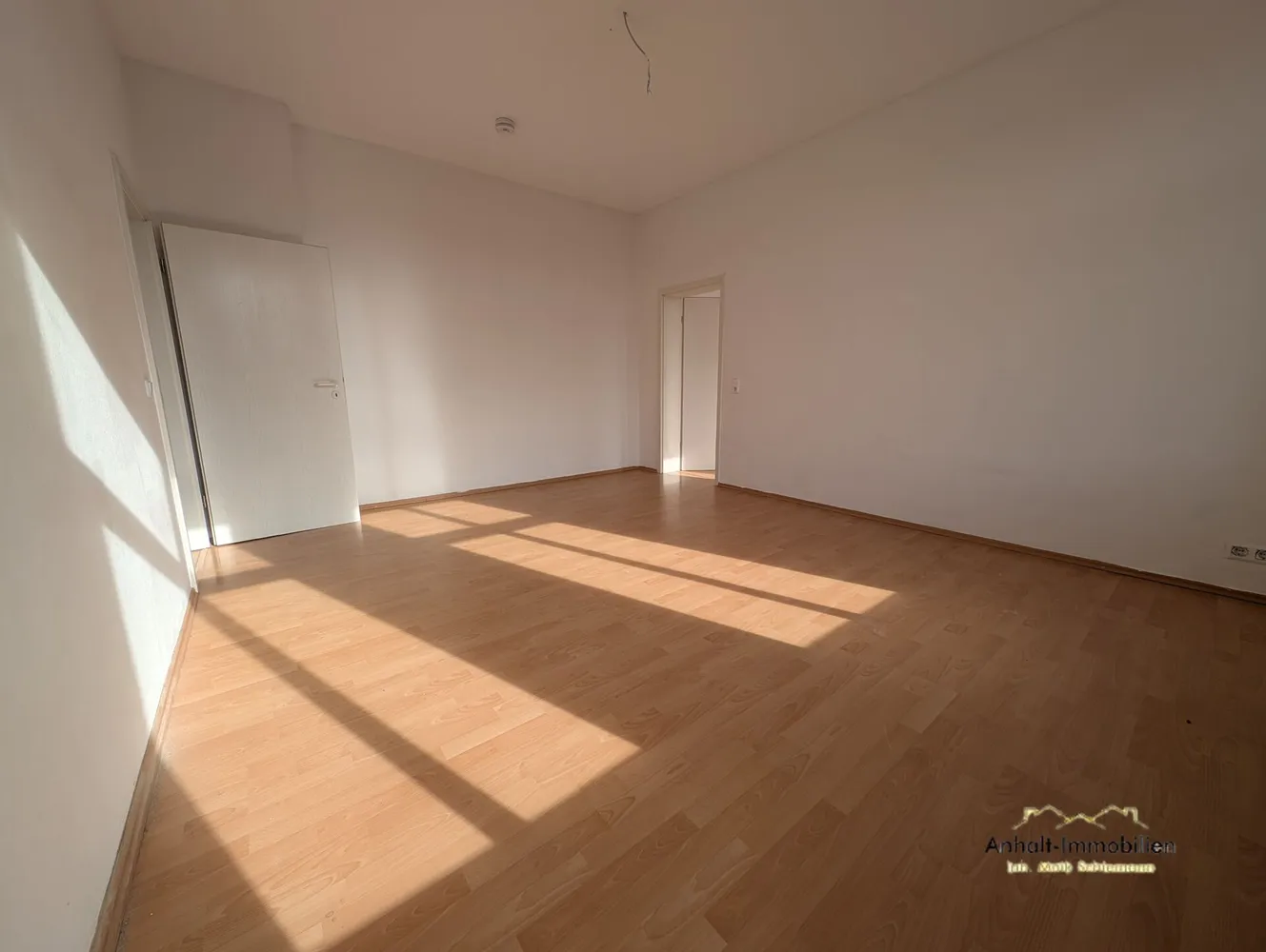2 room apartment with 67 m² in Bitterfeld-Wolfen – Photo 1