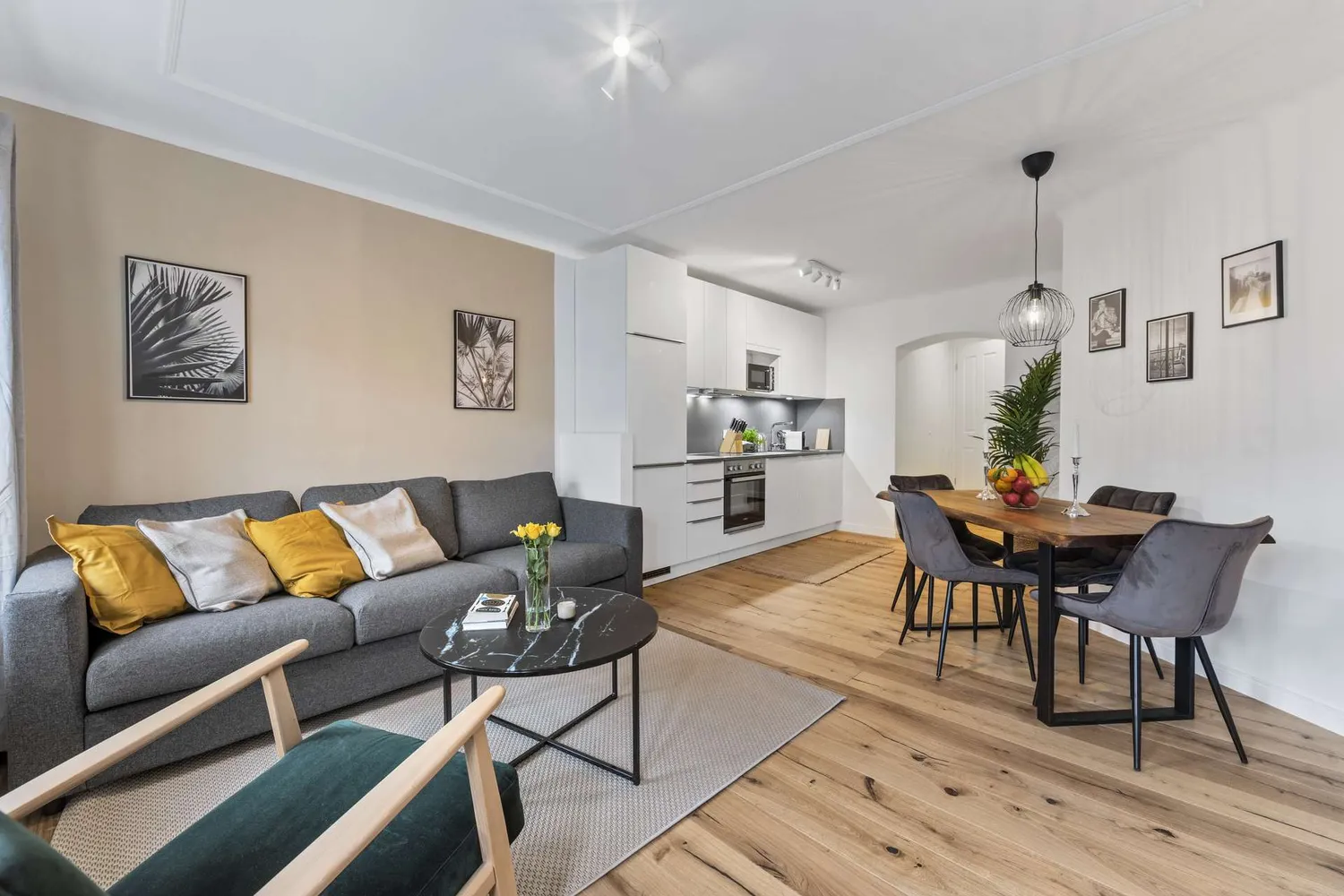 4 Zimmer Wohnung mit 85 m² in Berlin – Bild 1