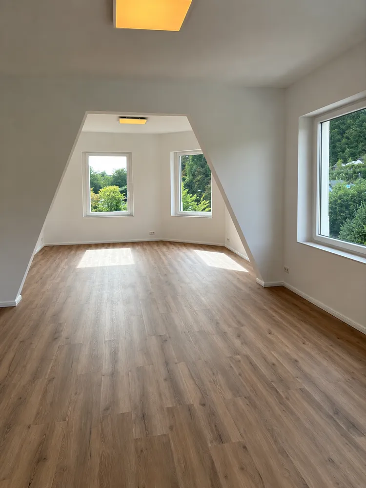 3 Zimmer Wohnung mit 102 m² in Wuppertal – Bild 1