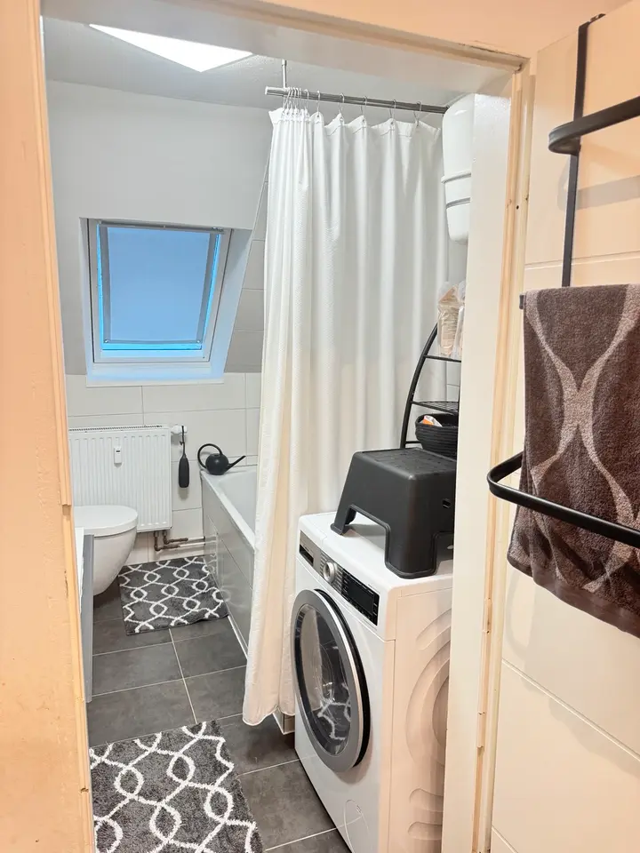 6 Zimmer Wohnung mit 120 m² in Stade – Bild 5