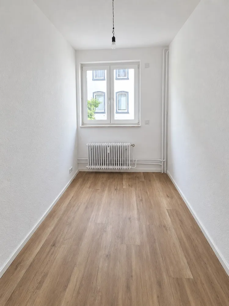 4 Zimmer Wohnung mit 85 m² in Wiesbaden – Bild 5