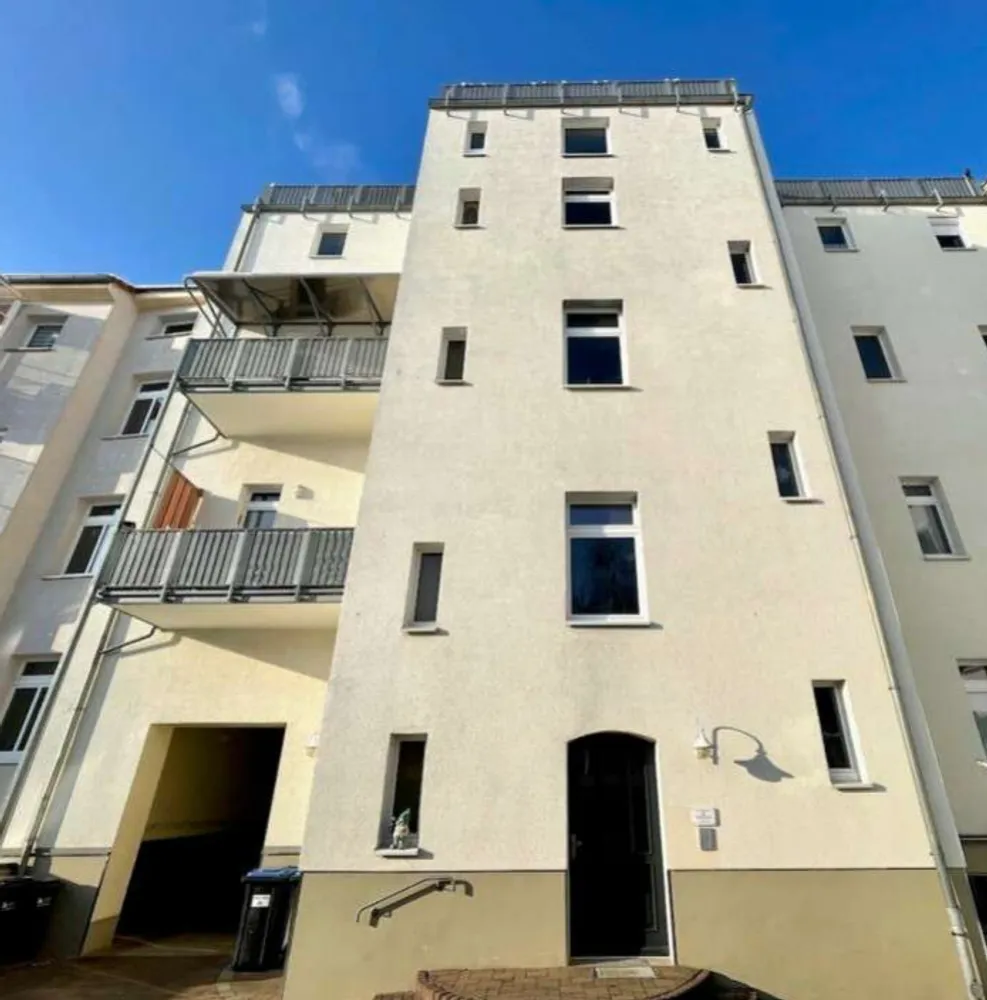 2 Zimmer Wohnung mit 66 m² in Riesa – Bild 2