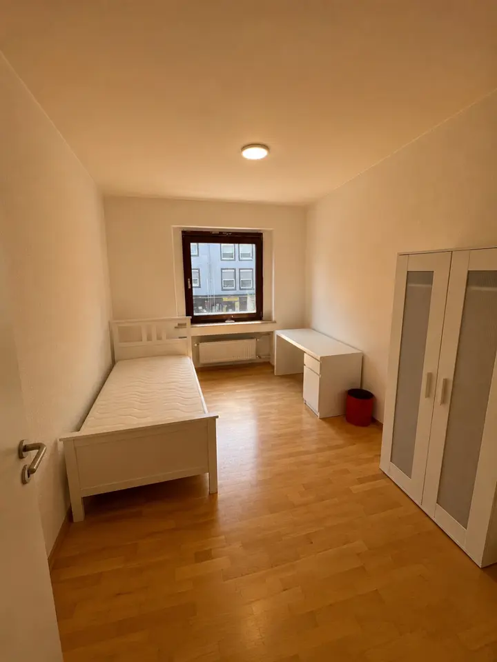 WG-Zimmer mit 12 m² in Fellbach – Bild 1
