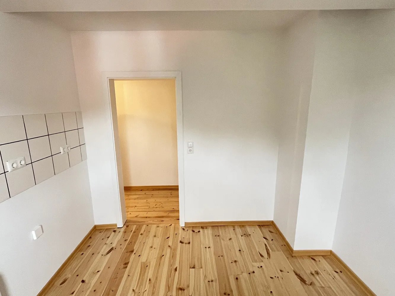 4 Zimmer Wohnung mit 70 m² in Jena – Bild 7