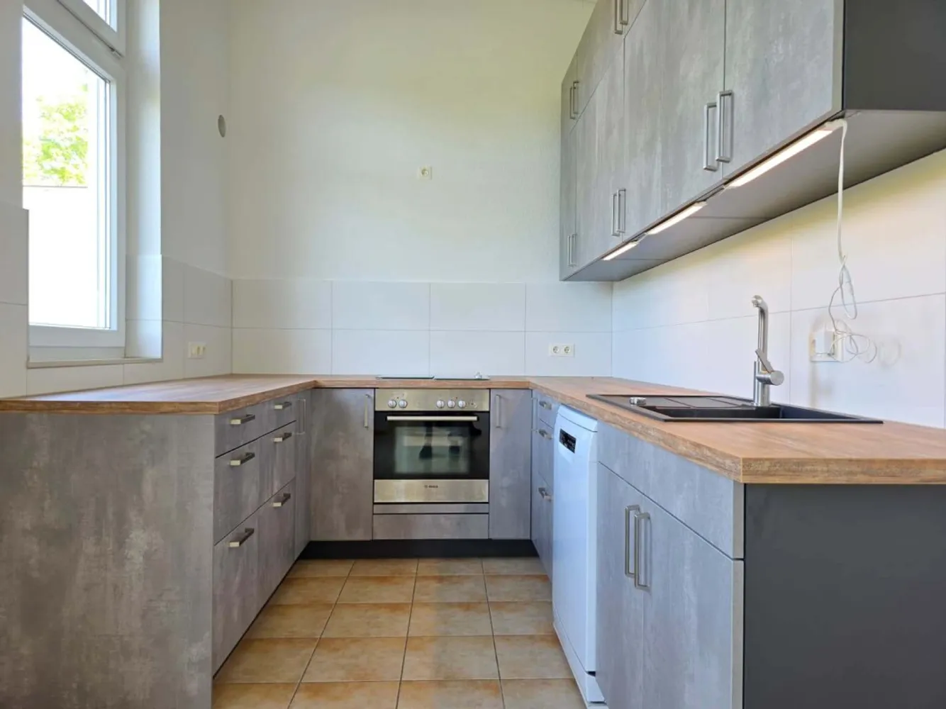 3 Zimmer Wohnung mit 121 m² in Wiesbaden – Bild 5