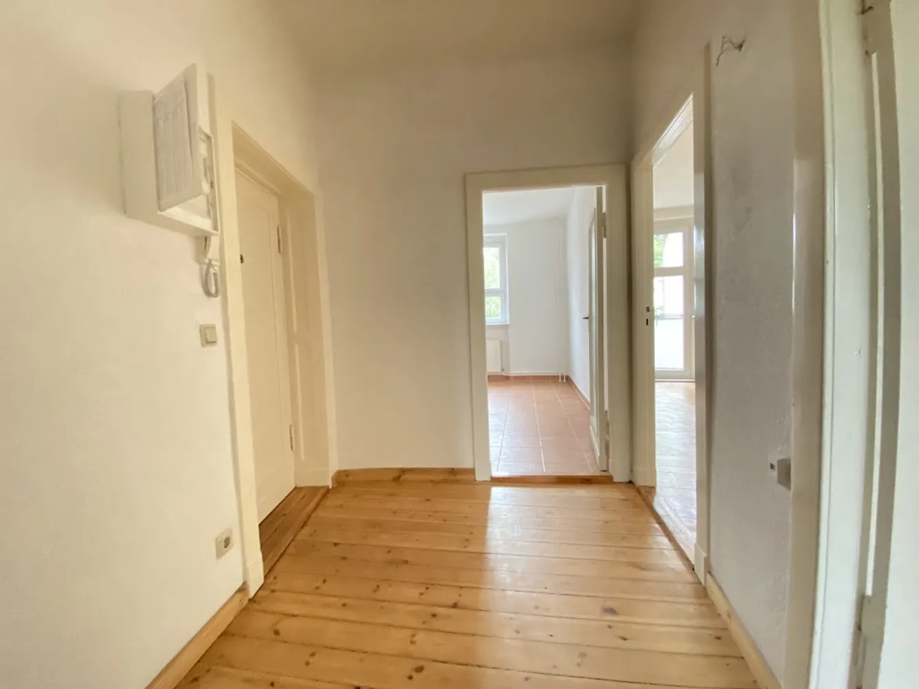 2 Zimmer Wohnung mit 56 m² in Berlin – Bild 12