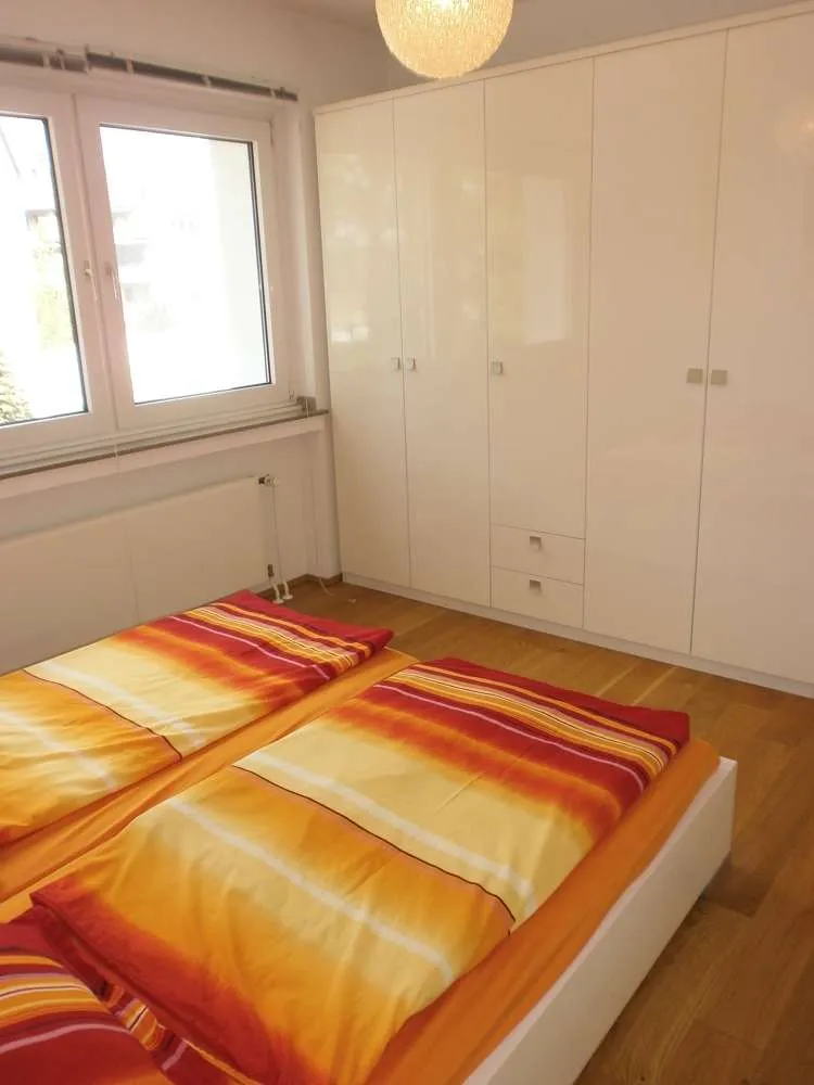 2 Zimmer Wohnung mit 60 m² in Düsseldorf – Bild 6