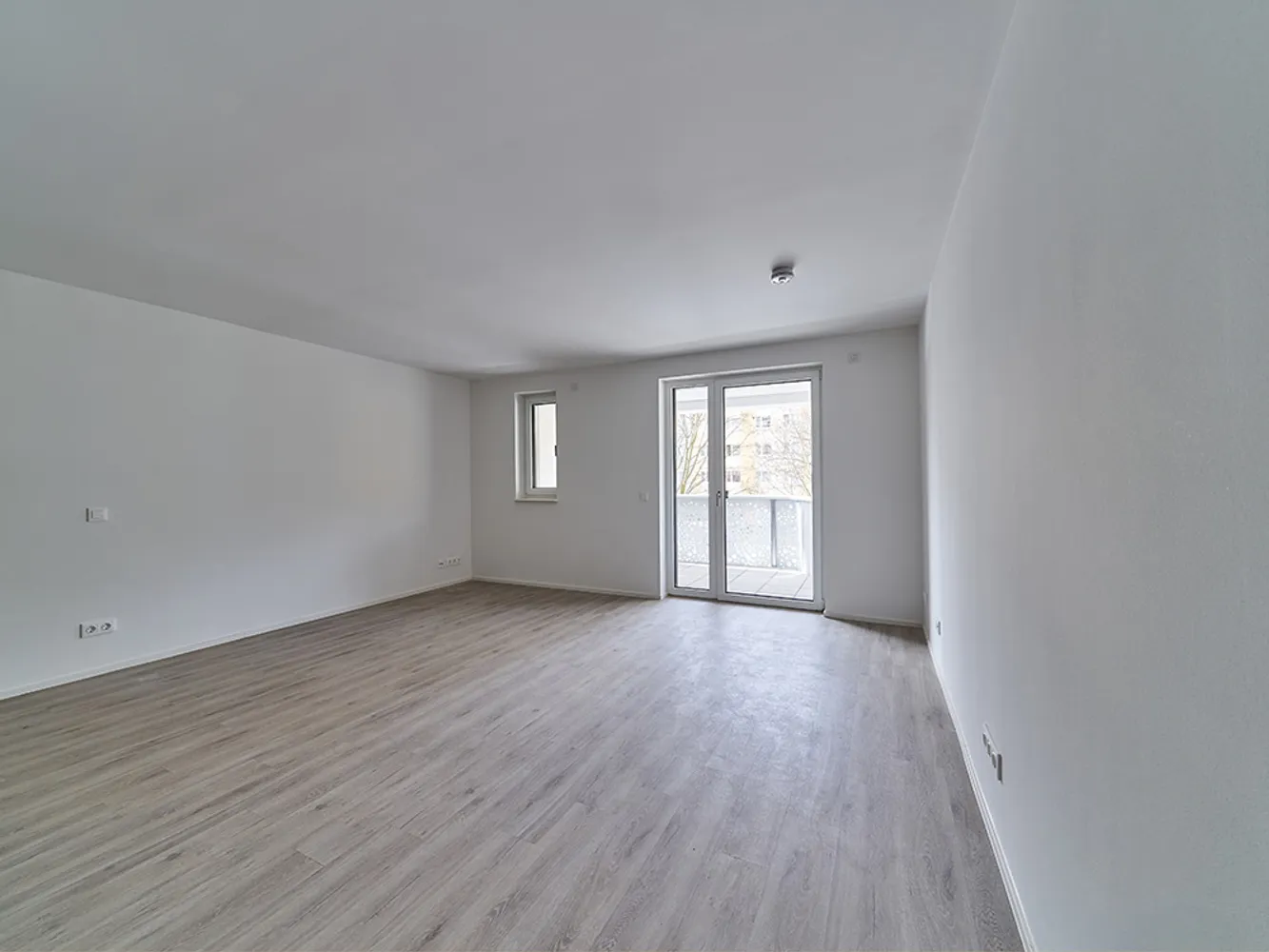 2 Zimmer Wohnung mit 65 m² in Halle (Saale) – Bild 2