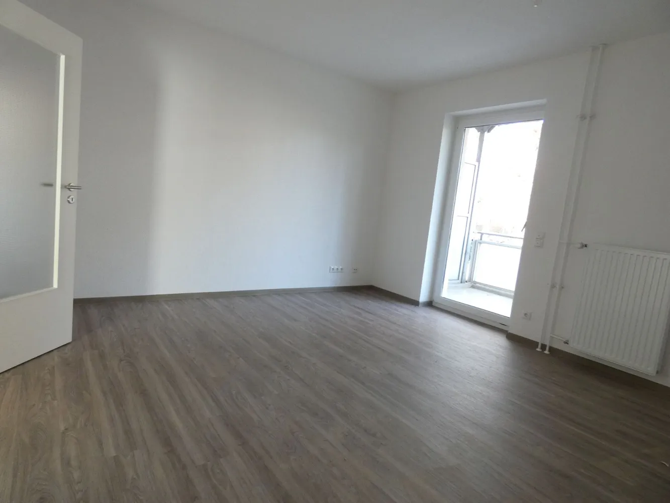 2 Zimmer Wohnung mit 60 m² in Düsseldorf – Bild 2