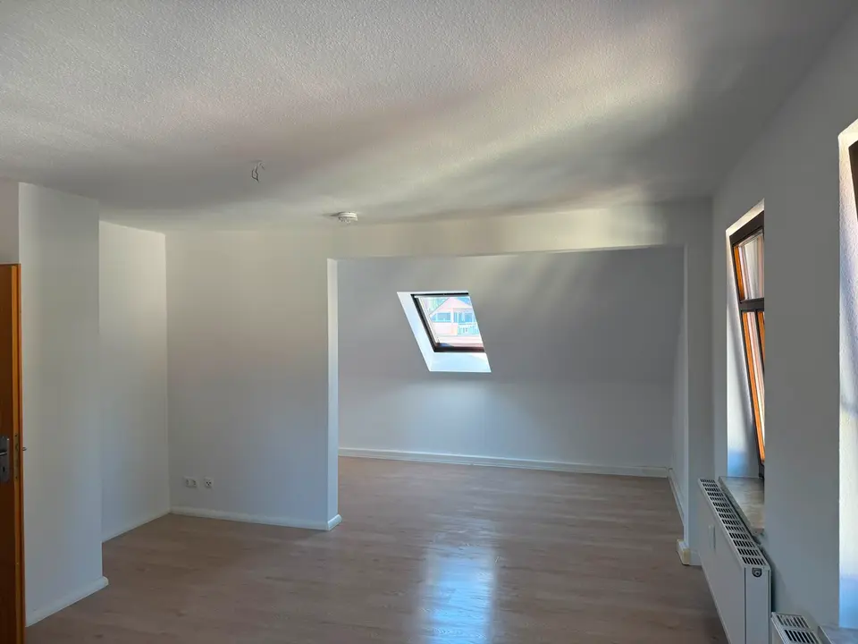 2 Zimmer Wohnung mit 56 m² in Zwickau – Bild 2