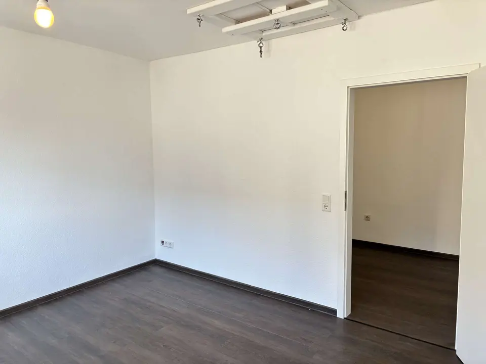 9 Zimmer Haus mit 192 m² in Gießen – Bild 10