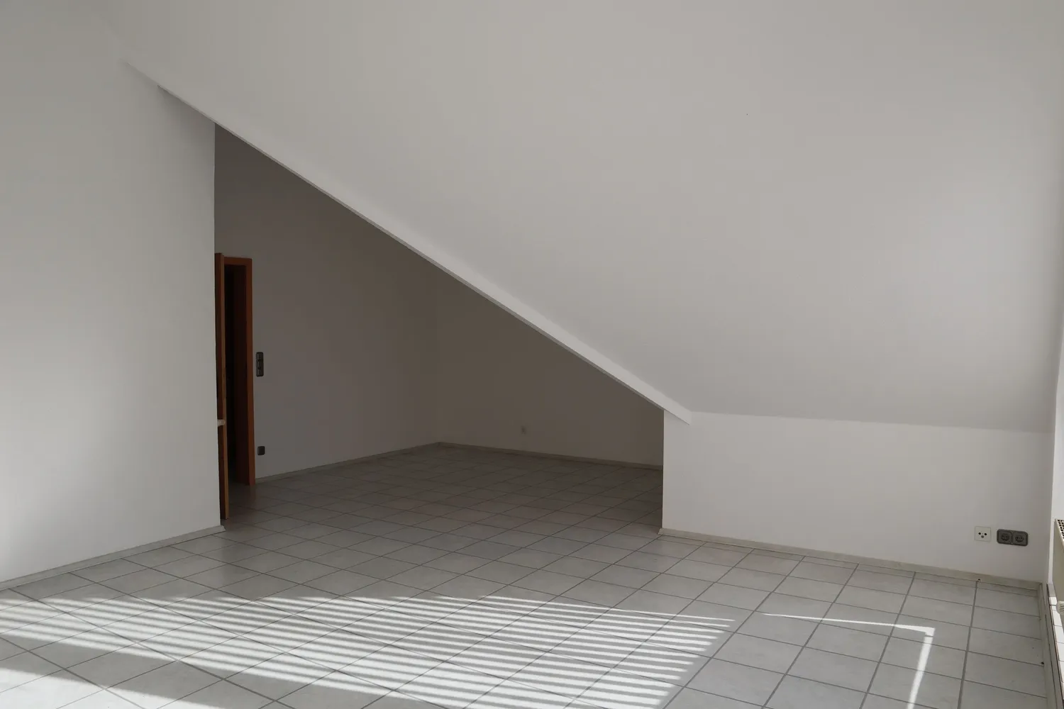 2 Zimmer Wohnung mit 85 m² in Gelsenkirchen – Bild 4